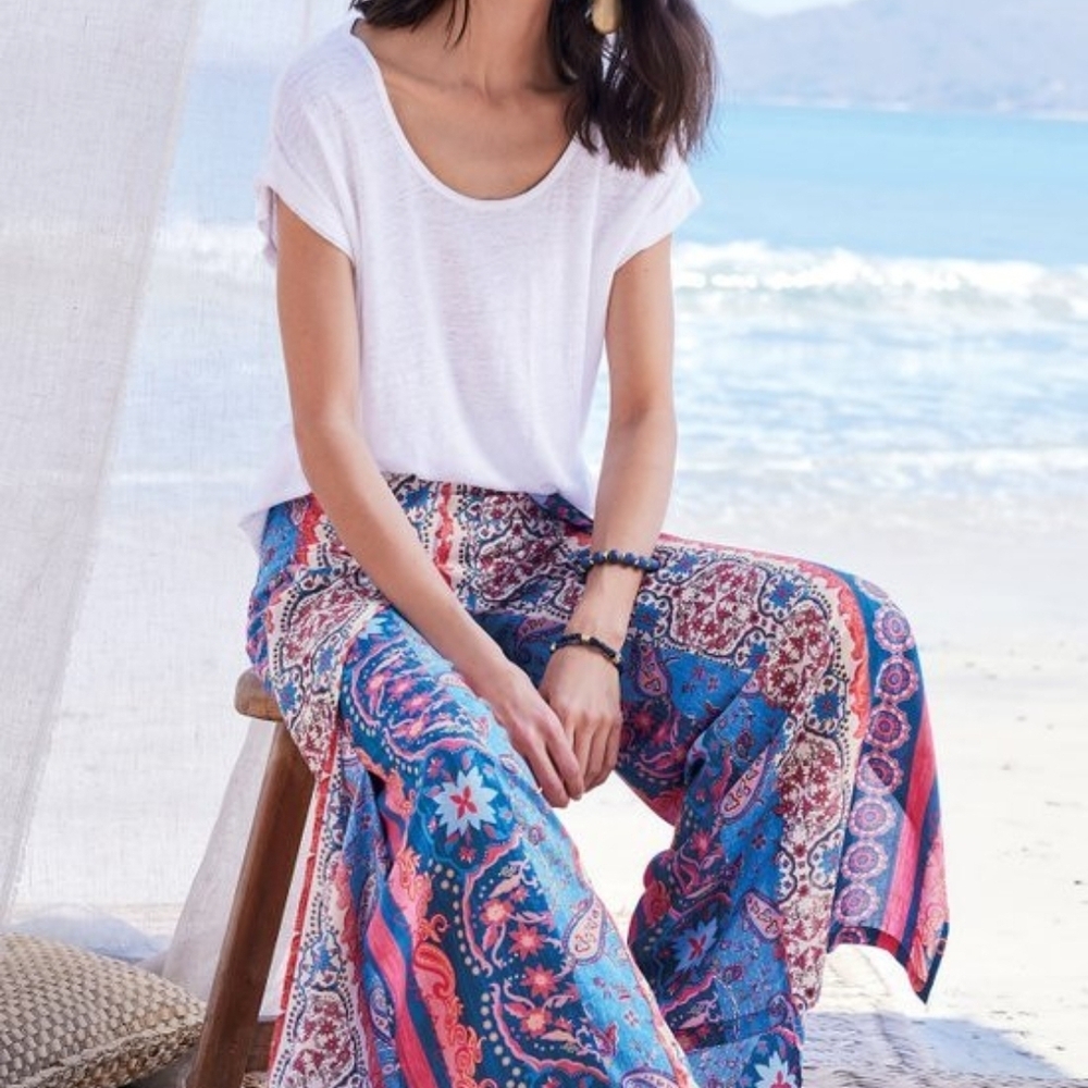Soft Sorroundungs Talavera Bohemian Blue and Red Paisley Wide-Leg Pants Small